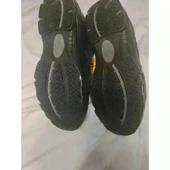 NWT Thorogood Work Boot Leather, Athletic Slip Resistent, Safety Toe (Size 13) - Picture 5 of 7